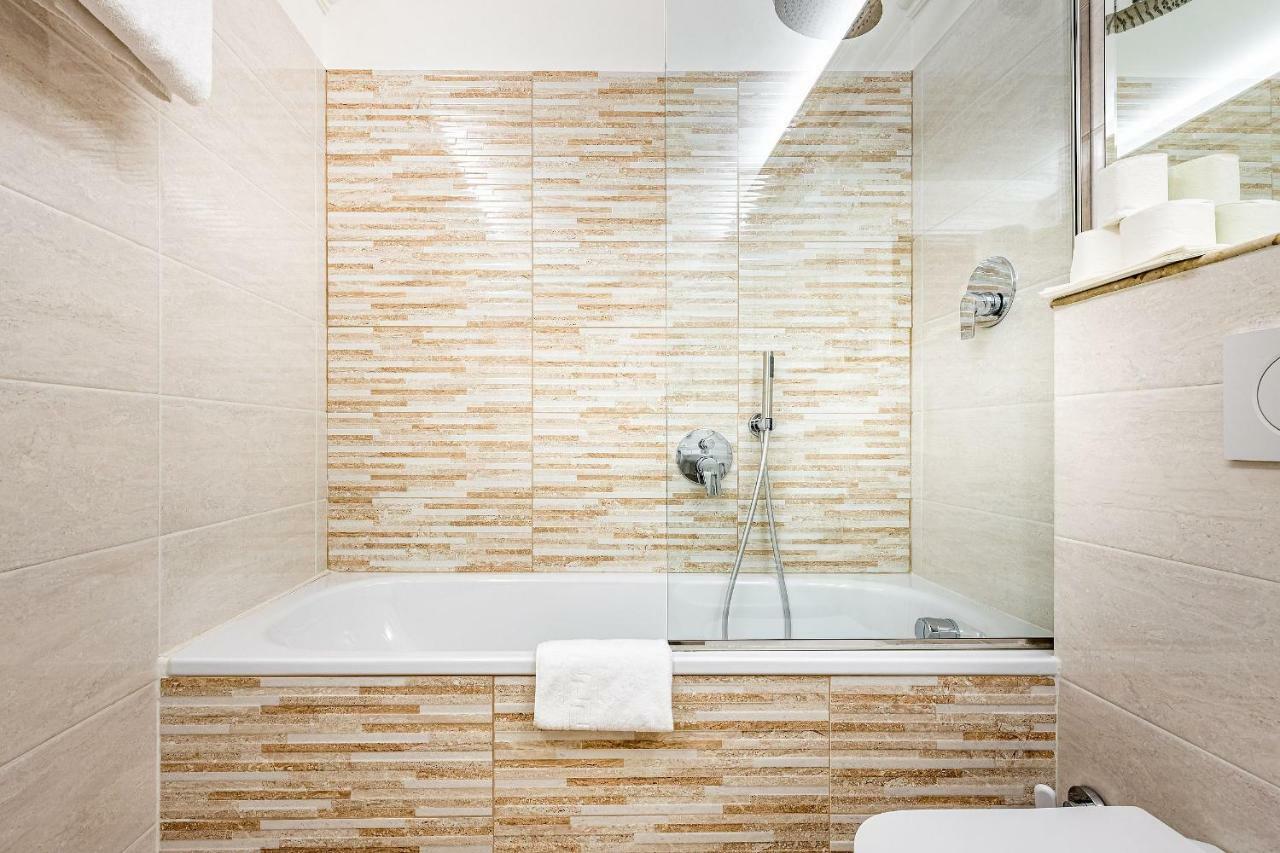 Residenza Alessandra Флоренция Экстерьер фото